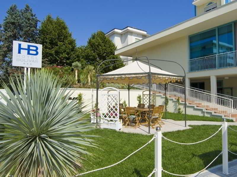 Hotel Bolivar Lido di Jesolo Exterior foto